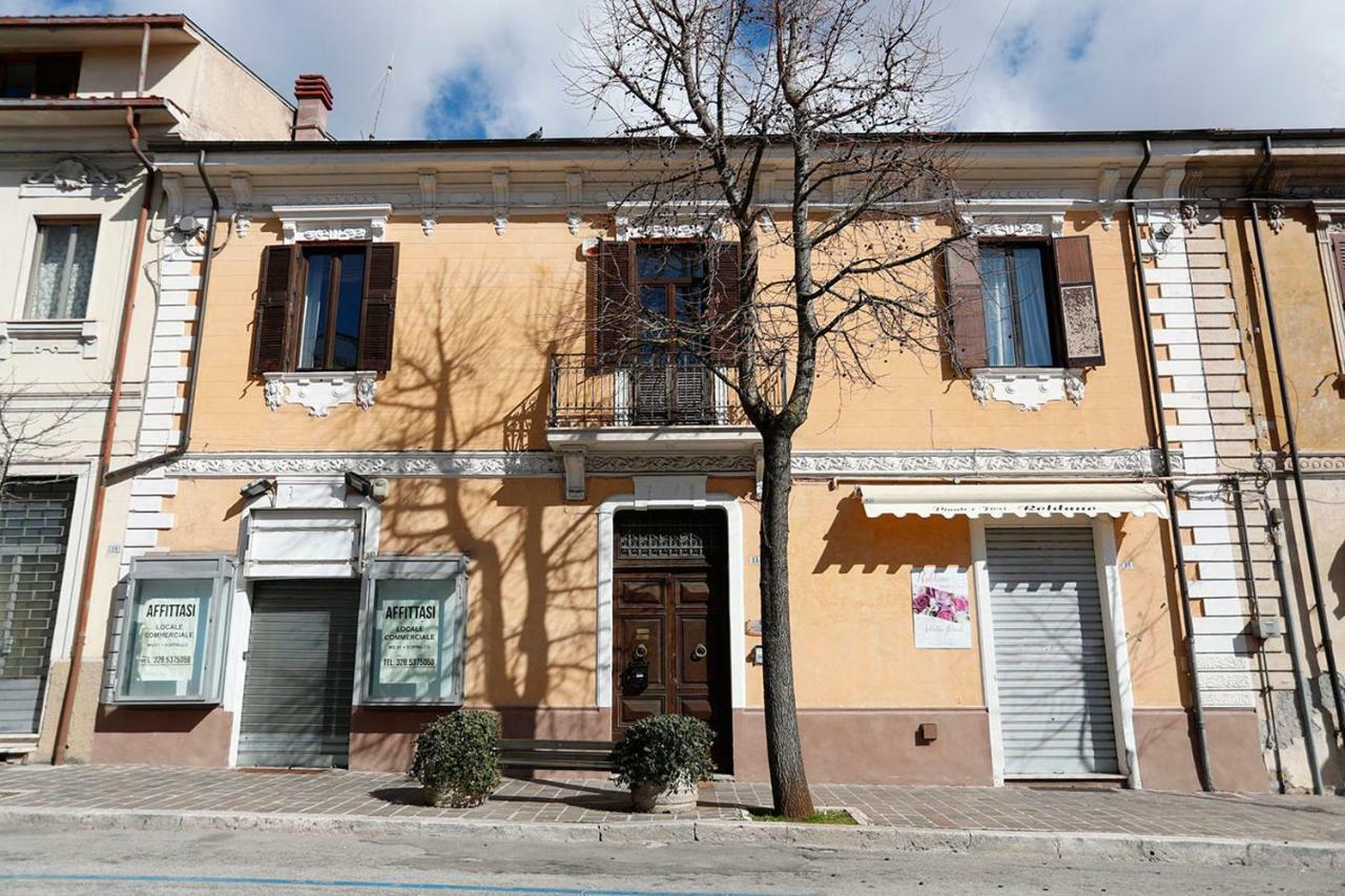 Hotel Garibaldi33 Avezzano Zewnętrze zdjęcie
